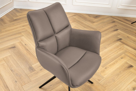 BRUNT LÄDER & SVART METALL 2