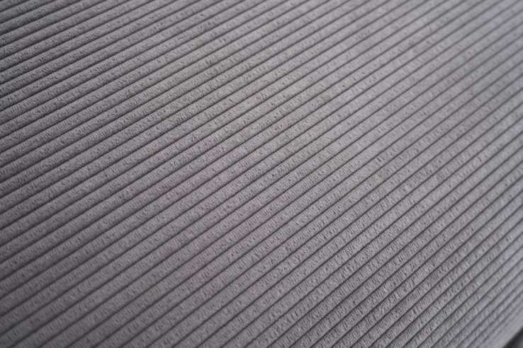  AVTAGBART SAMMETSLIKT MANCHETTYG GRÅ