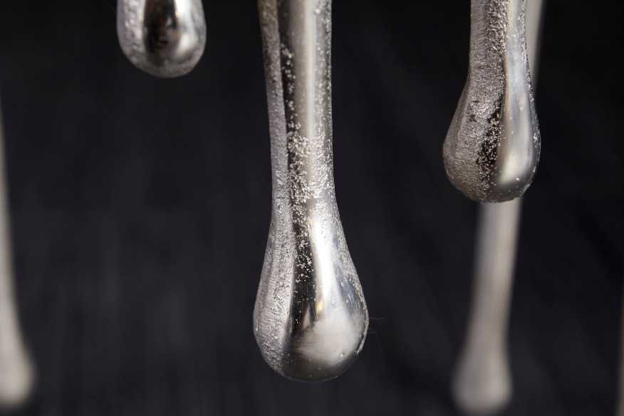  RUNDT I SILVERFÄRGAD ALUMINIUM