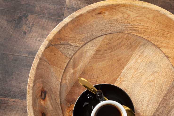  MANGOTRÄ OCH METALL