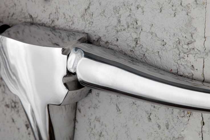 TJUR - 99CM SKULPTUR I SILVER