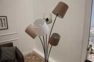 NIVÅ -  BRUN/BEIGE/VIT GOLVLAMPA 
