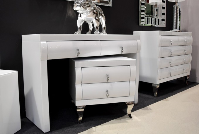 SIGGE - 120X80CM SMINKBORD I VITT FASAD GLAS
