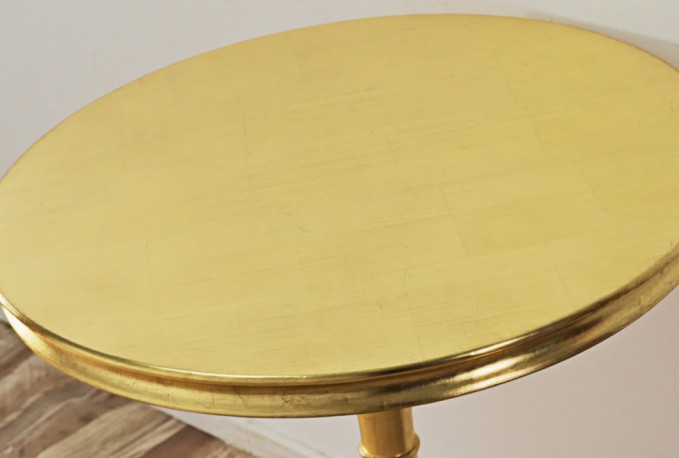BODIL - Ø65CM GULDLACKERAT SIDOBORD I TRÄ