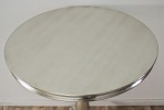 BODIL - Ø65CM SILVERLACKERAT SIDOBORD I TRÄ