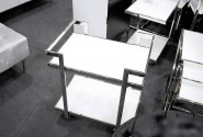 TOLIR - SILVER/VIT SIDOBORD M. HJUL