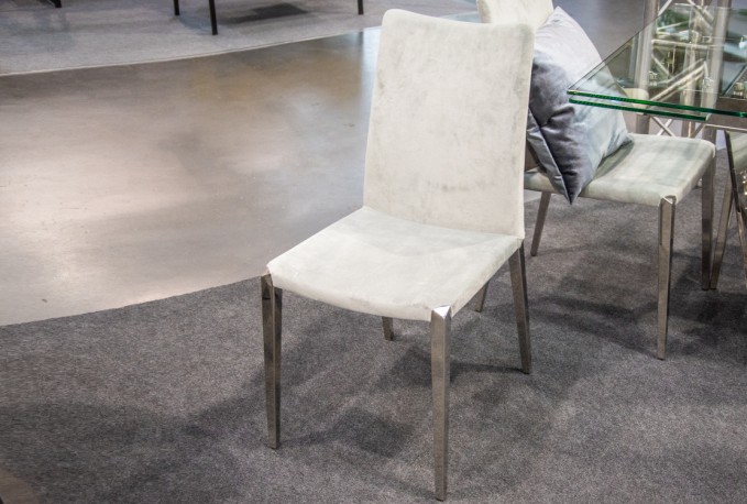 LOVALI - SILVER/SILVER MATSTOL I VELOURTYG