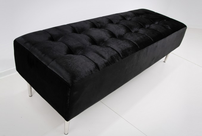 KAYA - 140X50CM SITTPALL I SVART SAMMET