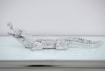 ZOÉ - 87CM PRYDNADSKROKODIL I SILVER
