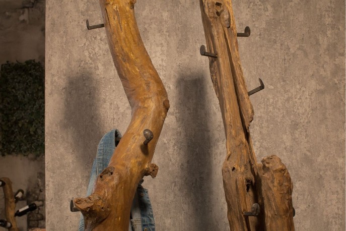ROSE - 200CM HANDGJORD KLÄDHÄNGARE I TEAK