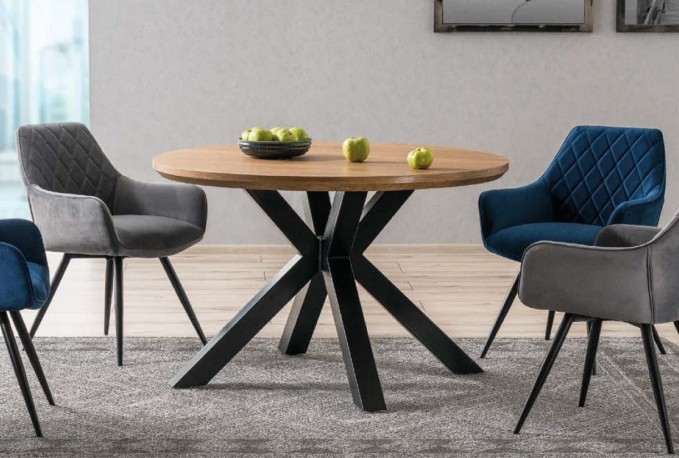 KLAVER - Lyxig grå sammetstol Bluvel 82 cm