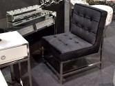 JARUND - 75CM VELOUR FÅTÖLJ I SVART OCH SILVER