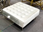 KAYA - 90X90CM KVADRATISK SITTPALL I SILVERGRÅ SAMMET