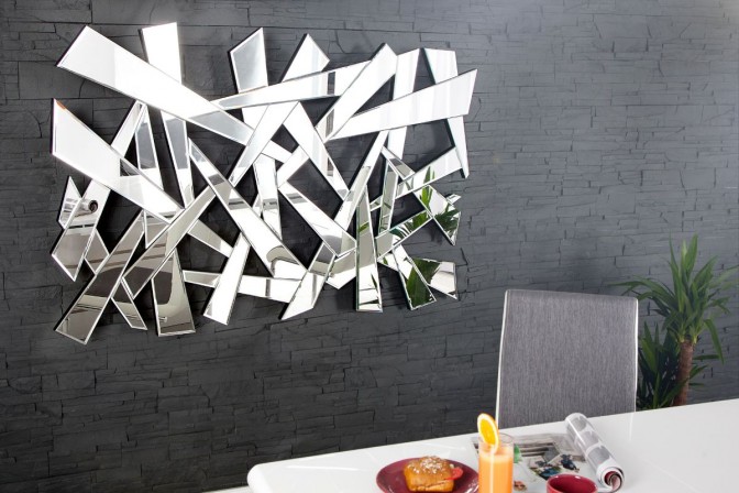 KLYV - Häftig väggspegel 120 cm