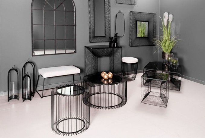Modern 3D metal table with 45 x 45 cm graphite glass