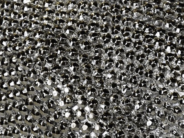 Silver "diamond" figure of leopard 98 x 17 x 22 cm