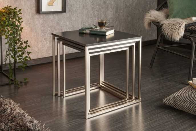 TRIODOS - SET MED TRE SVARTA BORD