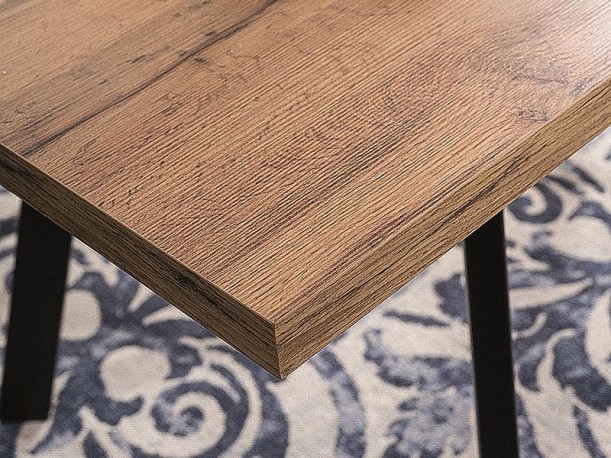 Brick table wotan oak / black