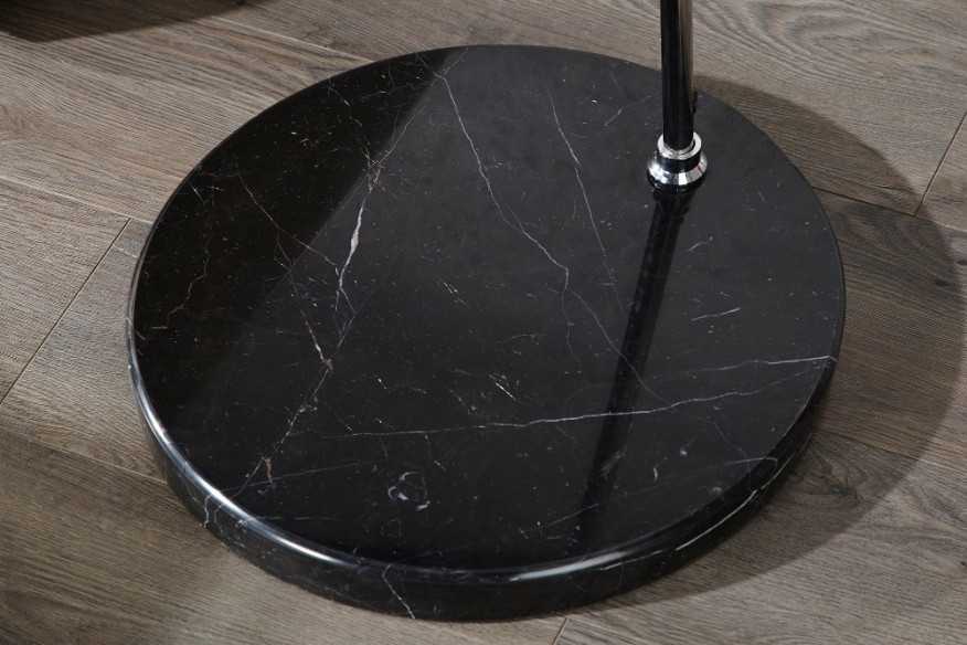Stehleuchte Forma schwarz gold
