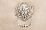 Chair modern baroque champagne velvet with lion head