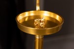 CAVALL - 128 cm klädbetjänt i guld