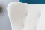 TOD - fåtölj i vitt teddytyg