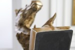 HORSE - 40 cm hästhuvud-skulptur i guldfärg