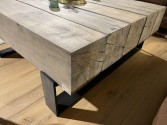 DANDE - 100x100cm soffbord i massivt ek