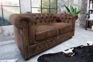 CHESTERFIELD - BRUN TVÅSITSSOFFA