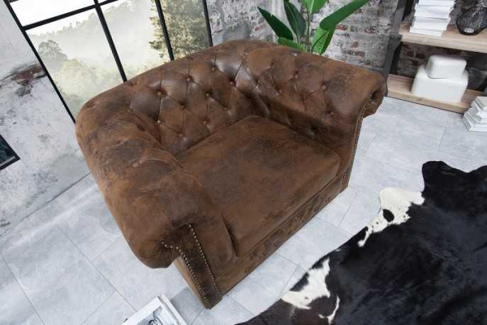 CHESTERFIELD - 110cm brun fåtölj i retrostil