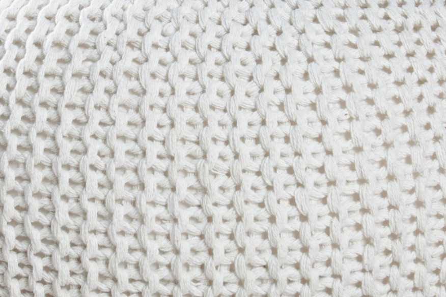 Pouf Leeds 50cm weiss aus Strick