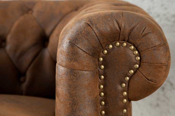 CHESTERFIELD - 110cm brun fåtölj i retrostil