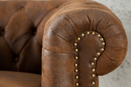 CHESTERFIELD - 110cm brun fåtölj i retrostil