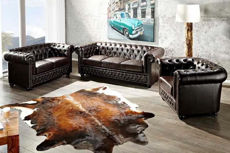 CHESTERFIELD - MÖRKBRUN TVÅSITSSOFFA