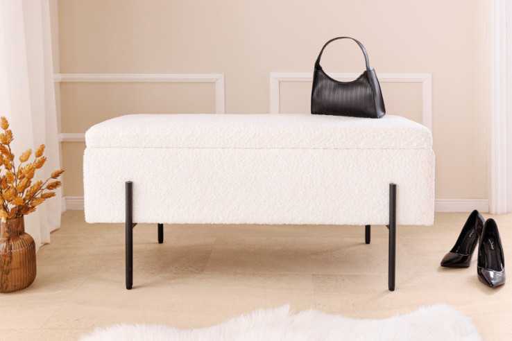 VIT BOUCLÉ & SVART METALL