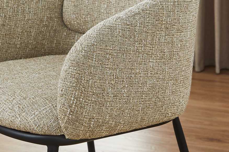  BEIGE BRUNT TYG & SVART METALL