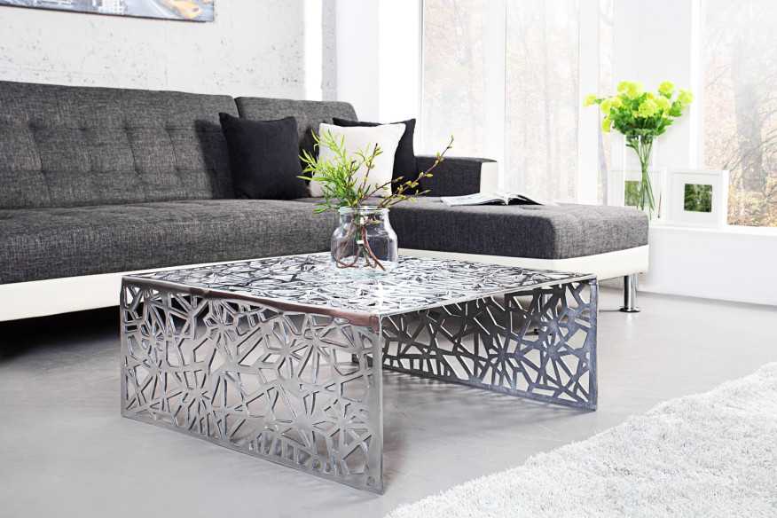 SILVERFÄRGAT ALUMINIUM