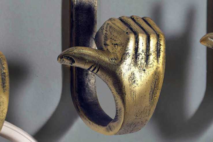  MÄSSINGFÄRGAD METALL