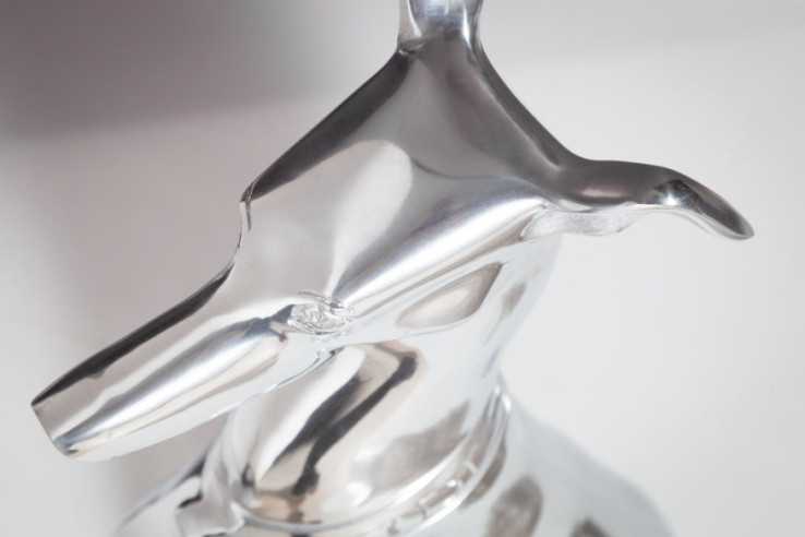  VINTHUND I SILVERFÄRGAD ALUMINIUM