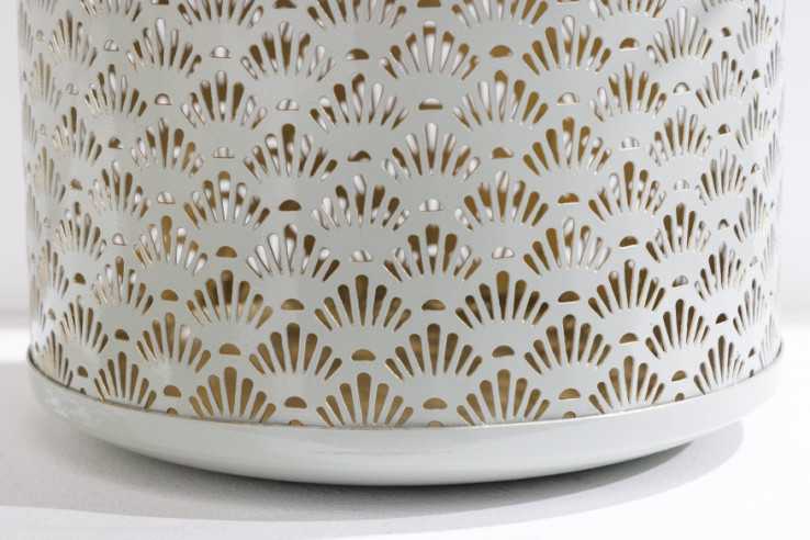  PASTELLGRÖN MED GULDDETALJER