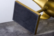  GULDGLÄNSANDE METALL
