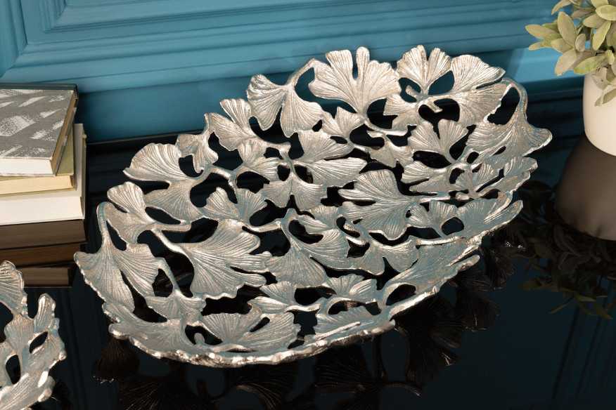  SILVERFÄRGAD METALL