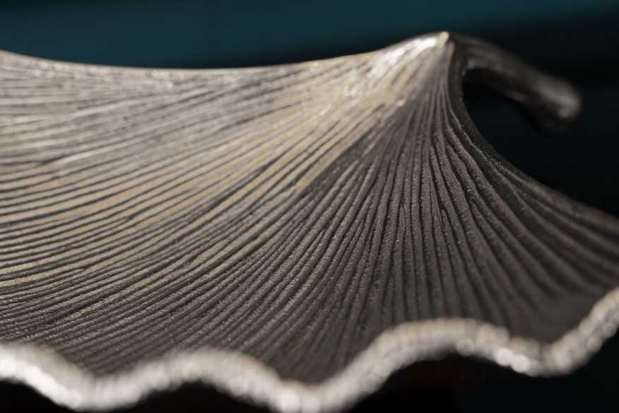  SILVERFÄRGAD METALL