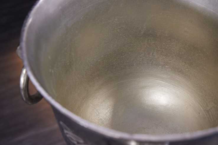  ANTIKSILVER ALUMINIUM