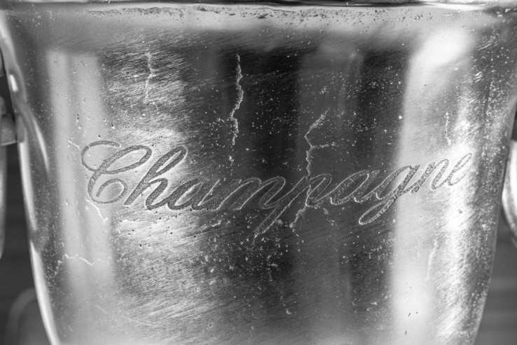 SILVERFÄRGAD ALUMINIUM