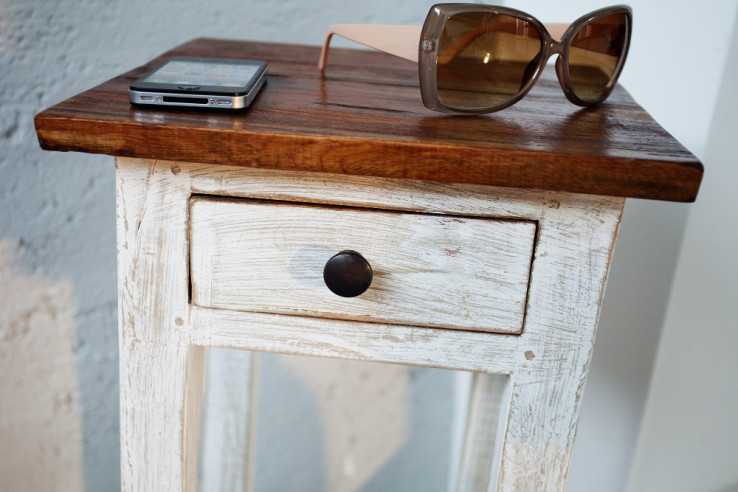 JOLLAN - MÅNGSIDIGT SHABBY CHIC BORD