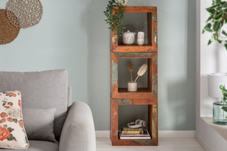 ÅTERVUNNET TRÄ & FÄRGSTARKT