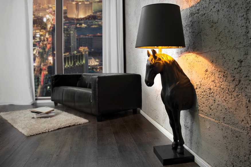 PEGASUS - 40CM GOLVLAMPA