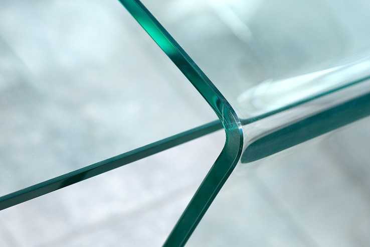 OPAQUE - SET MED TVÅ GLASBORD