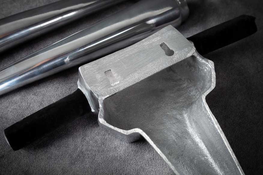  ALUMINIUM SILVER